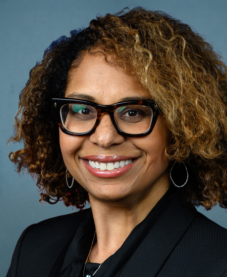 Official portrait of Sydney Kamlager-Dove