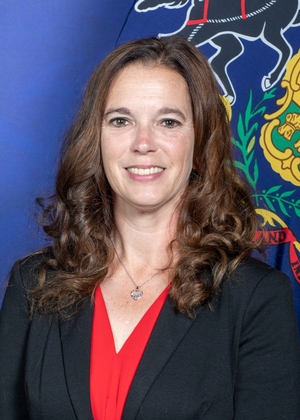 Official portrait of Wendy Fink