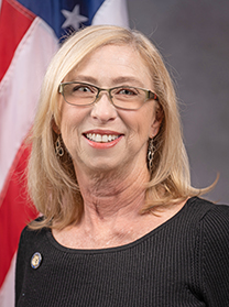 Official portrait of Kelly Skidmore