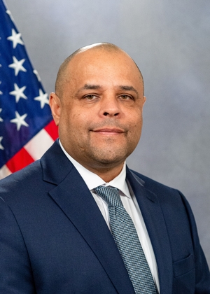 Official portrait of José Giral