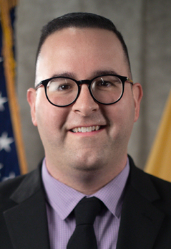 Official portrait of Cody Miller